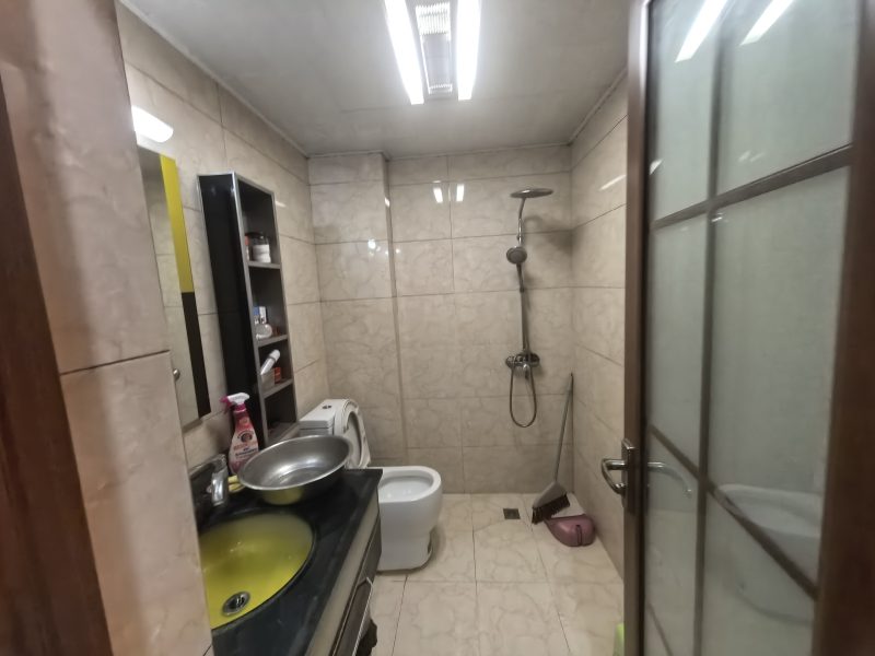西江华庭三室两厅三卫精装修江景房